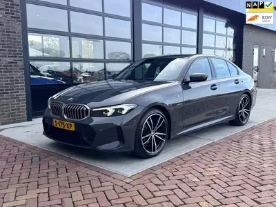 BMW 3-serie 318i uit 2023