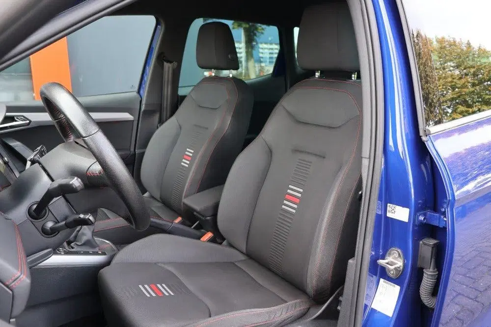 SEAT Arona 1.0 TSI FR Bussines 115pk uit 2019, foto 3