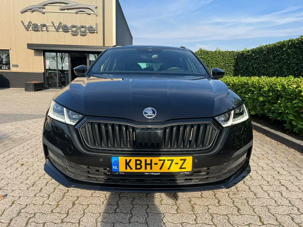 Skoda Octavia 1.4 TSI iV PHEV Sportline 245pk virtual uit 2022, foto 11