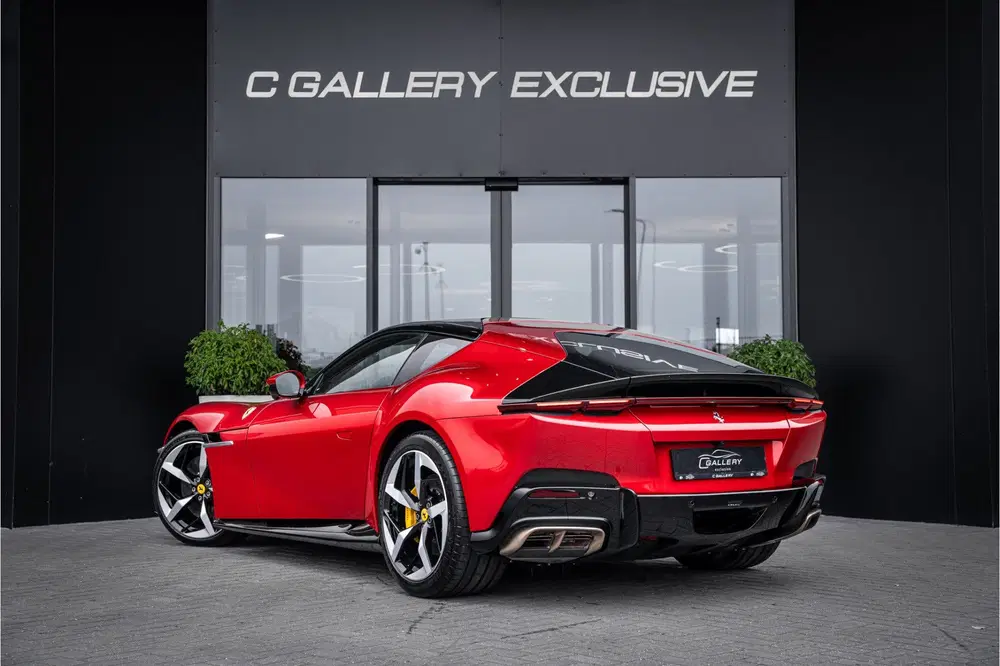Ferrari 12 Cilindri 6.5 V12 uit 2025, foto 5