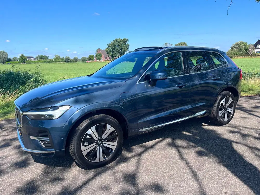 Volvo XC60 2.0 T6 Plug-in hybrid AWD Ultimate Bright uit 2024, foto 2