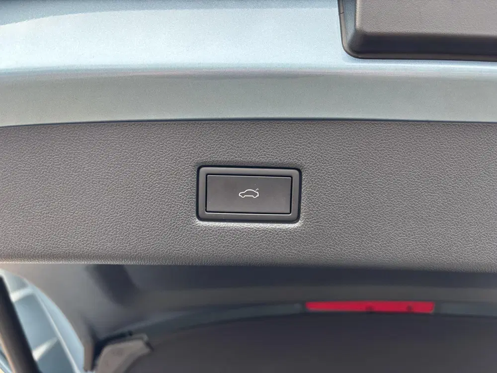 Ford Explorer Premium Extended Range AWD 79 kWh 340pk uit 2024, foto 10