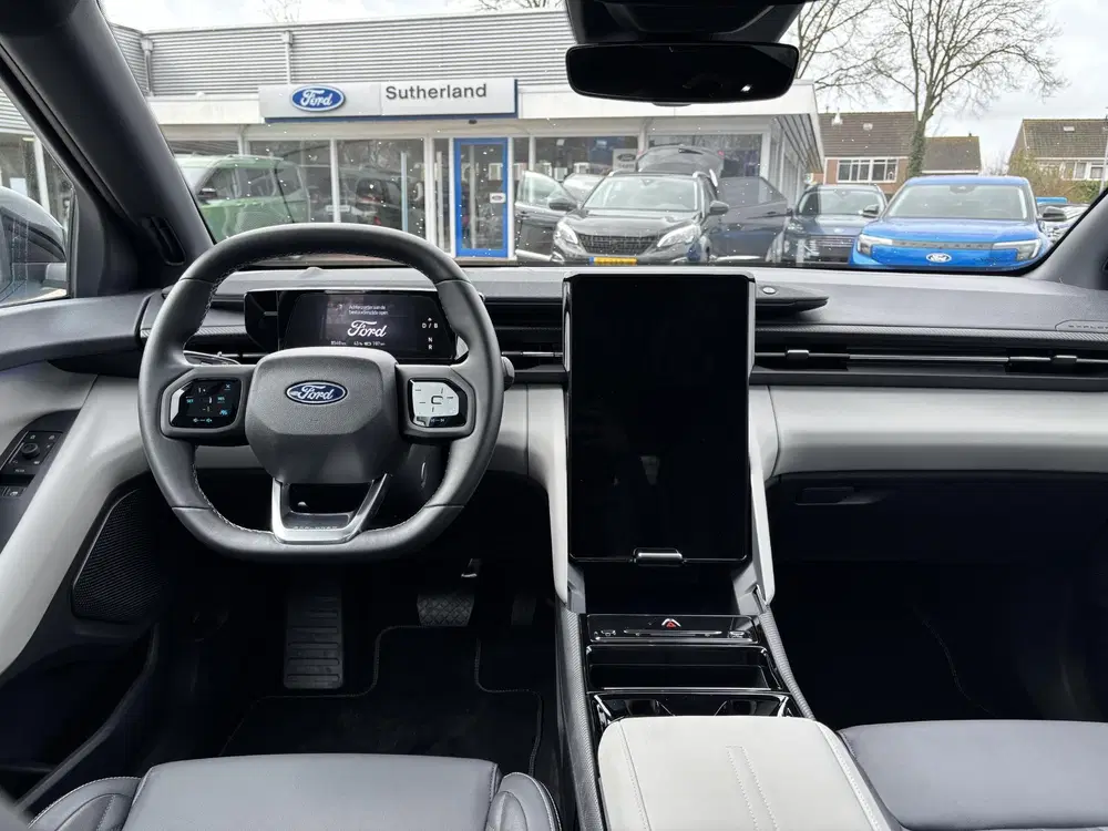 Ford Explorer Premium Extended Range AWD 79 kWh 340pk uit 2024, foto 13