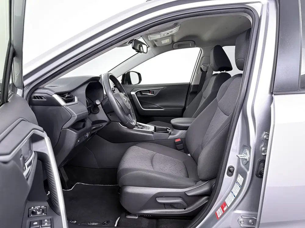 Toyota RAV 4 2.5 Hybrid AWD Business uit 2021, foto 4