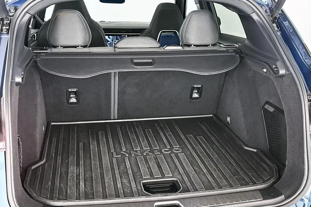 Lynk & Co 01 1.5 PHEV Panoramadak Stoelverwarming 360-C uit 2024, foto 11