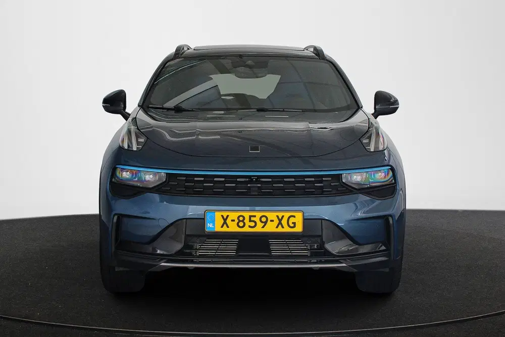 Lynk & Co 01 1.5 PHEV Panoramadak Stoelverwarming 360-C uit 2024, foto 15