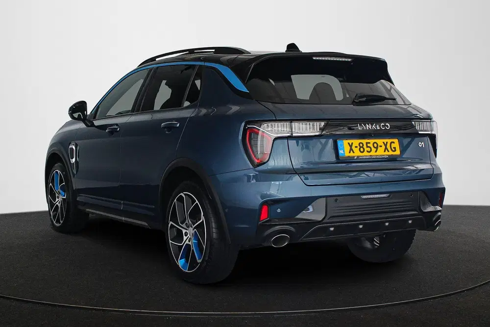 Lynk & Co 01 1.5 PHEV Panoramadak Stoelverwarming 360-C uit 2024, foto 4