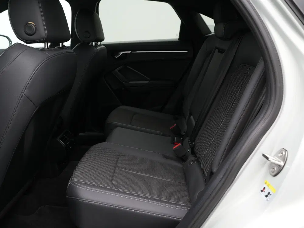 Audi Q3 45 TFSI e 245 PK S Edition Automaat uit 2022, foto 13