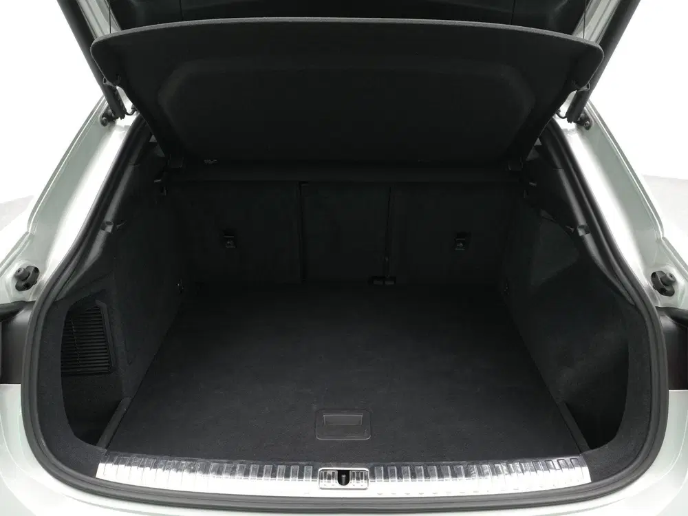 Audi Q3 45 TFSI e 245 PK S Edition Automaat uit 2022, foto 14