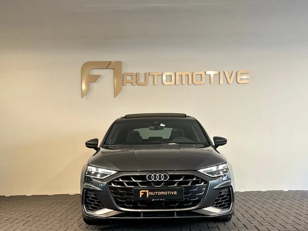 Audi S3 2.0 TFSI quattro Pano uit 2024, foto 2