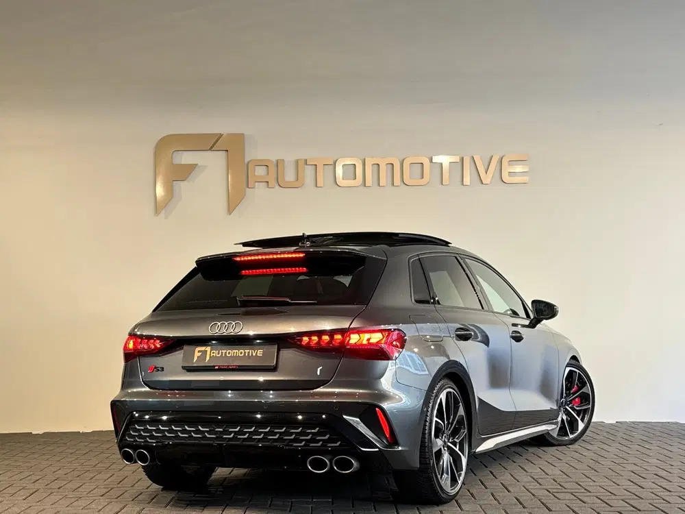 Audi S3 2.0 TFSI quattro Pano uit 2024, foto 4