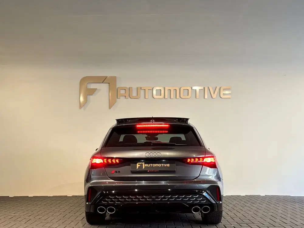 Audi S3 2.0 TFSI quattro Pano uit 2024, foto 5