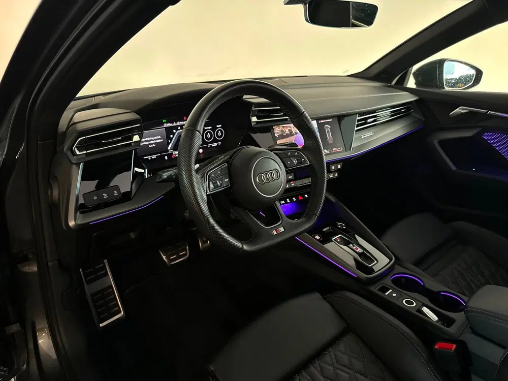 Audi S3 2.0 TFSI quattro Pano uit 2024, foto 9