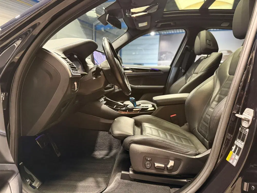 BMW iX3 M-Sport Pano Tr.hk HUD H&K Memory uit 2023, foto 13
