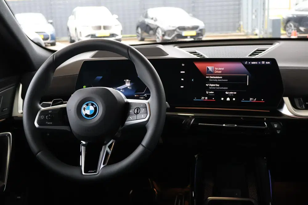 BMW iX2 xDrive30 M Sport Edition uit 2026, foto 10