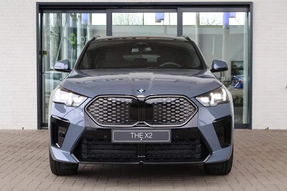 BMW iX2 xDrive30 M Sport Edition uit 2026, foto 3