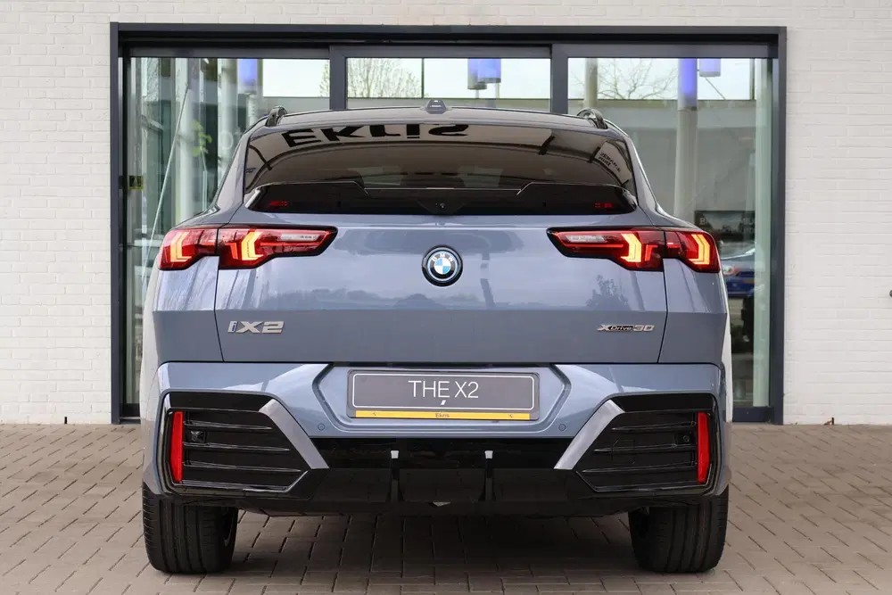 BMW iX2 xDrive30 M Sport Edition uit 2026, foto 4