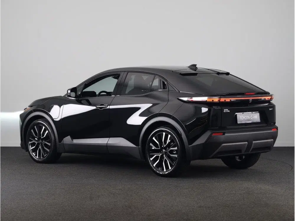 Toyota C-HR First Edition 77 kWh *DEMO* uit 2026, foto 7