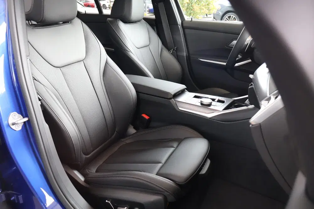 BMW 3-serie 320i M Sport uit 2026, foto 7