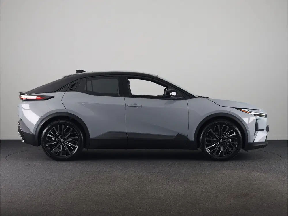 Toyota C-HR Executive AWD 77 kWh *EV-Deal* uit 2026, foto 10