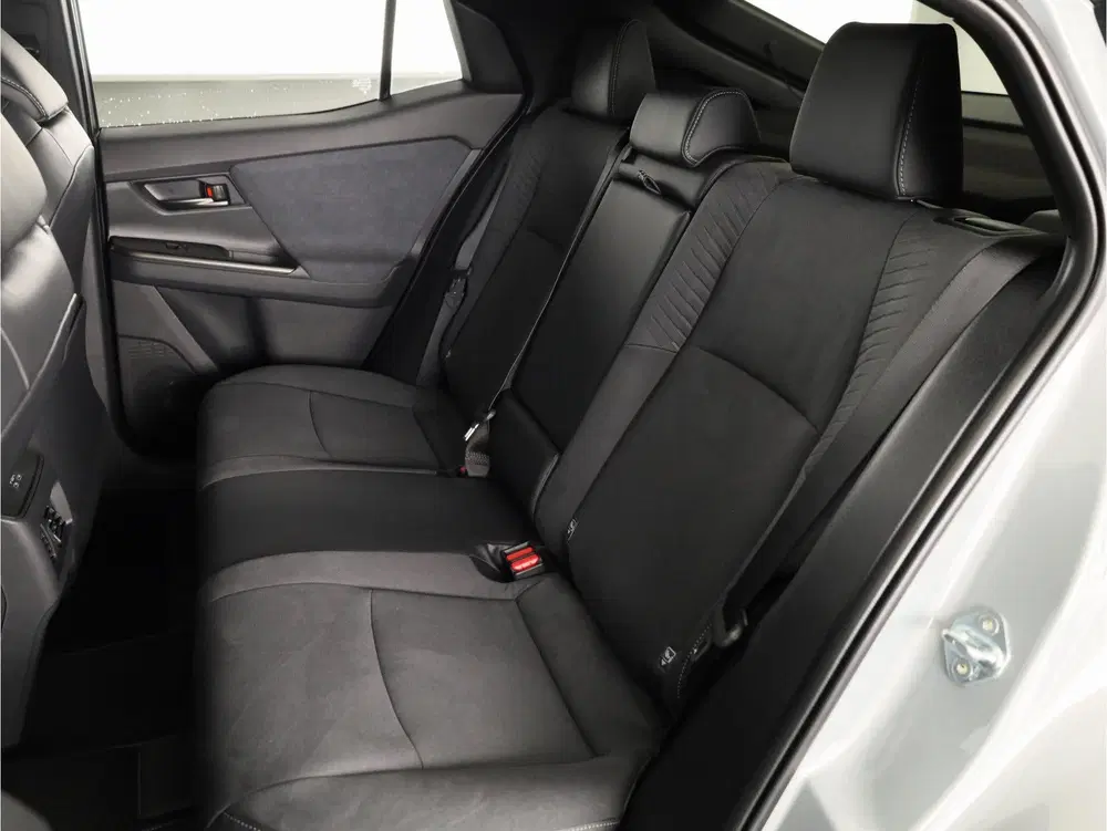 Toyota C-HR Executive AWD 77 kWh *EV-Deal* uit 2026, foto 15