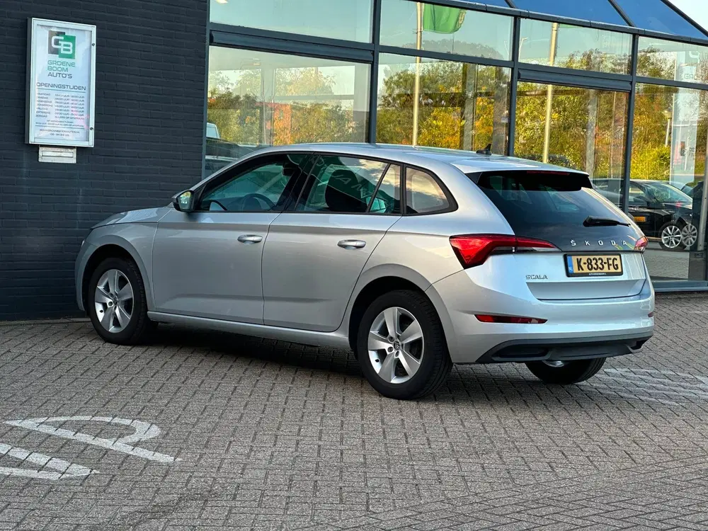 Skoda Scala 1.0 TSI Ambition uit 2020, foto 3