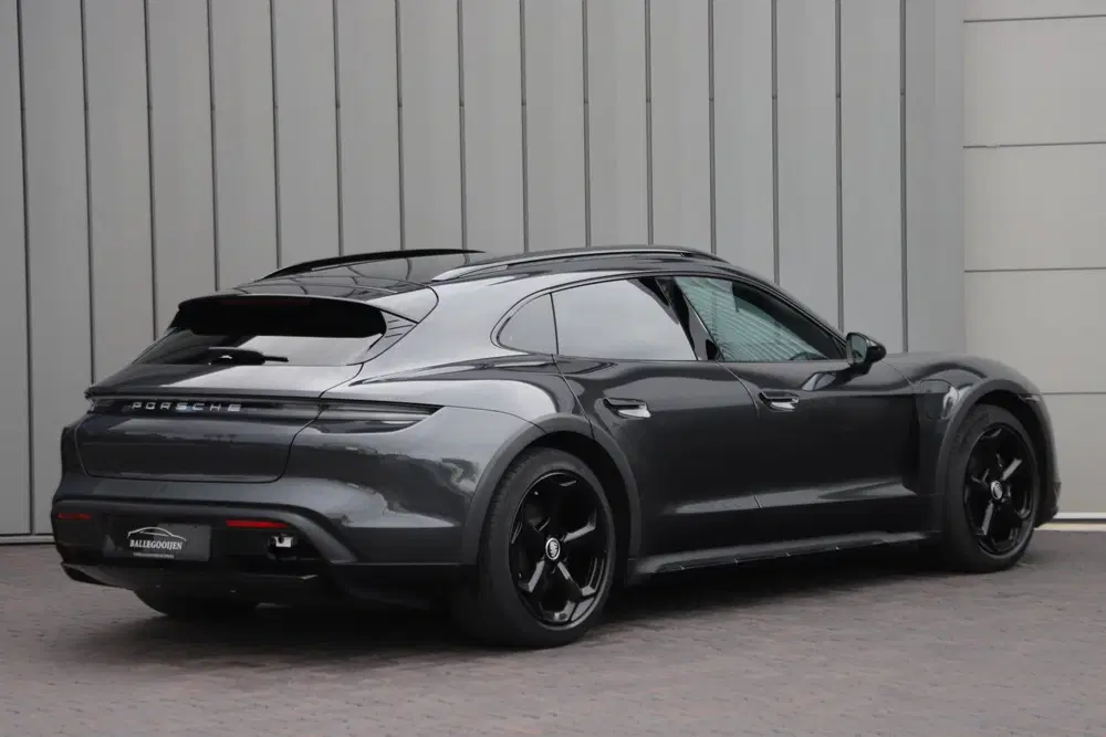 Porsche Taycan 4 93kWh uit 2022, foto 5