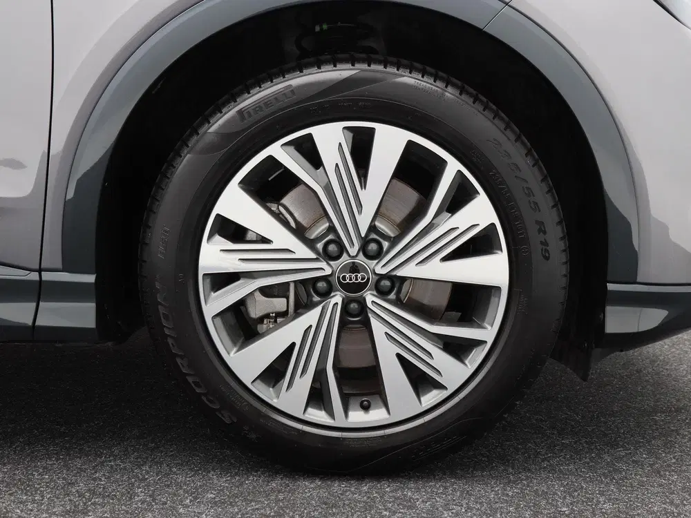 Audi Q4 e-tron 45 Edition 82 kWh 286 Pk uit 2025, foto 13