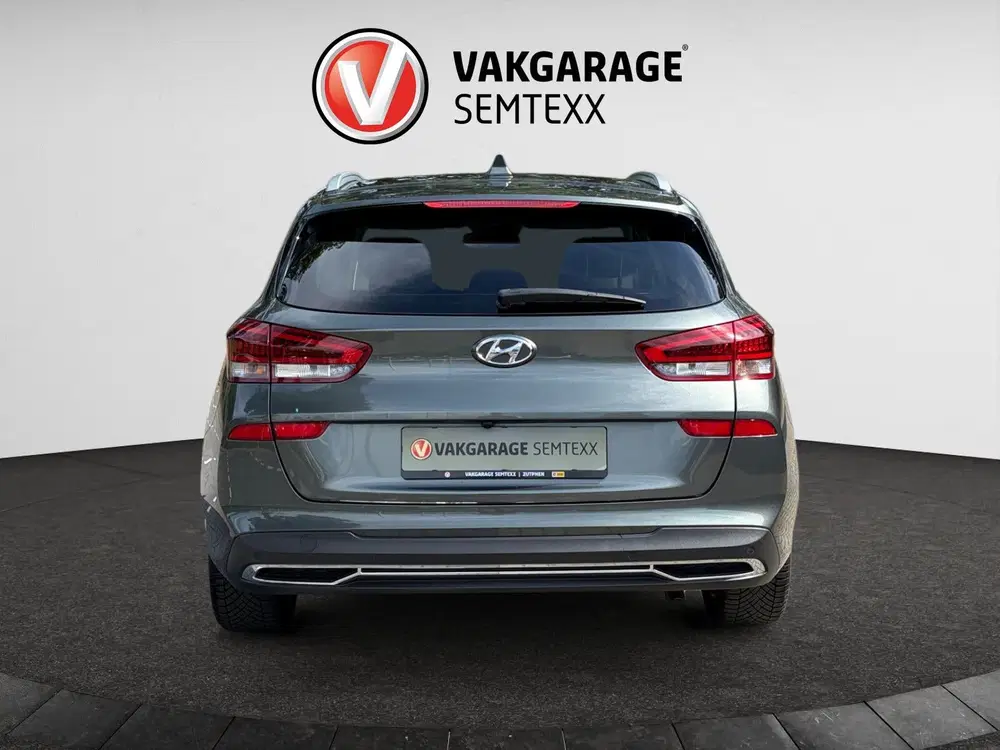 Hyundai i30 1.5 T-GDi MHEV Premium uit 2023, foto 7