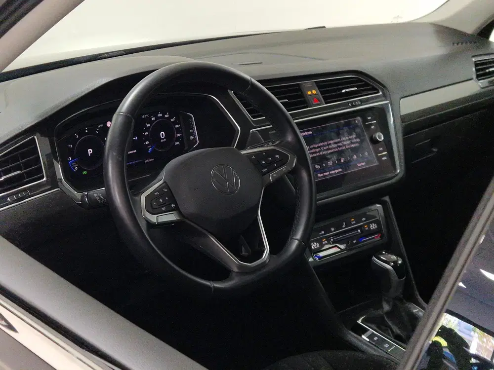 Volkswagen Tiguan Allspace 1.5 TSI Life 7p. 7-ZITS uit 2023, foto 10