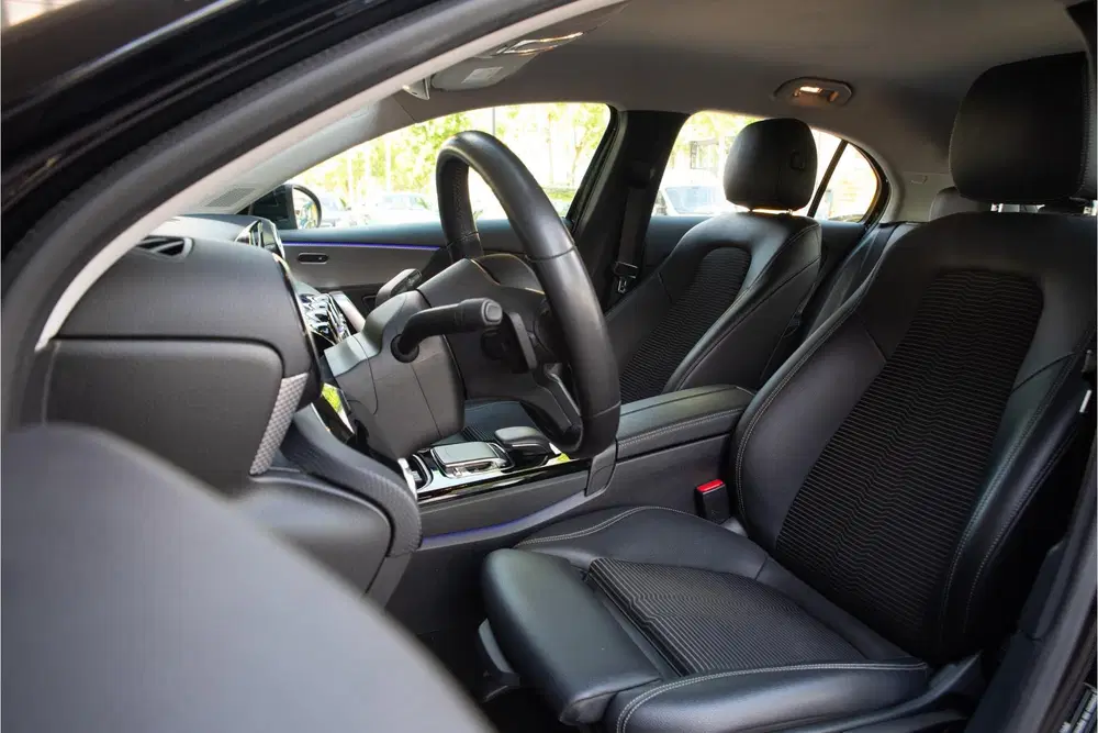 Mercedes-Benz A-Klasse 180 Business Solution AMG Ambient Cru uit 2019, foto 8