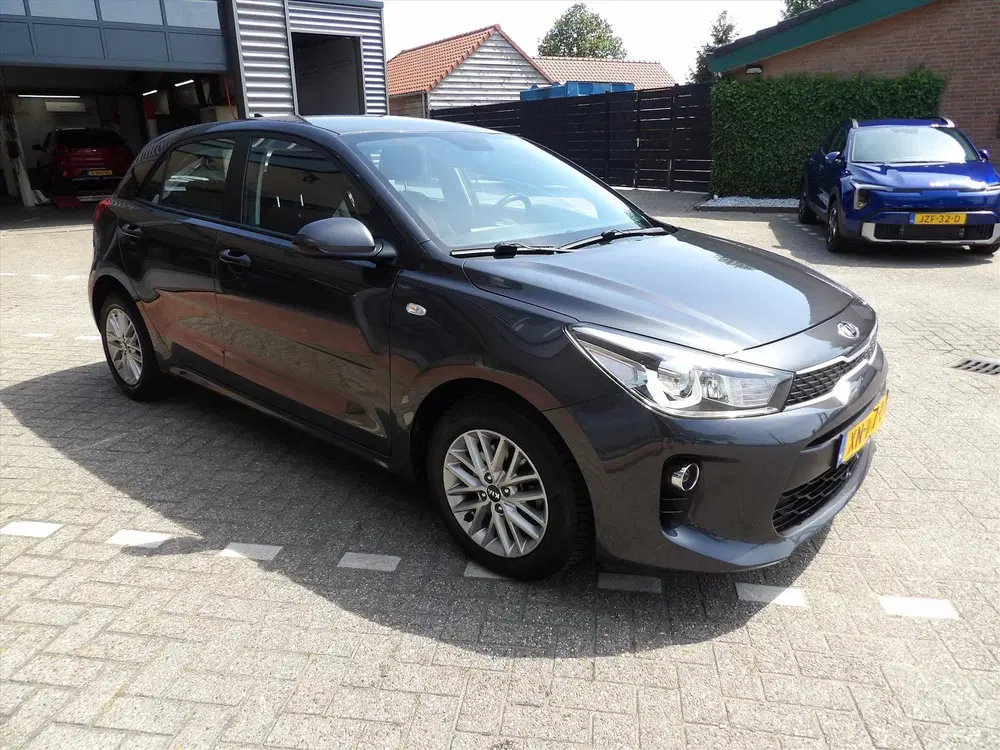 Kia Rio 1.0 Turbo ComfortPlusLine Navigator Org. N uit 2019, foto 4