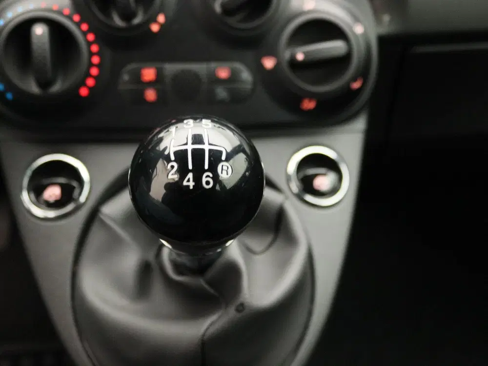 Fiat 500 1.0 Hybrid uit 2023, foto 11