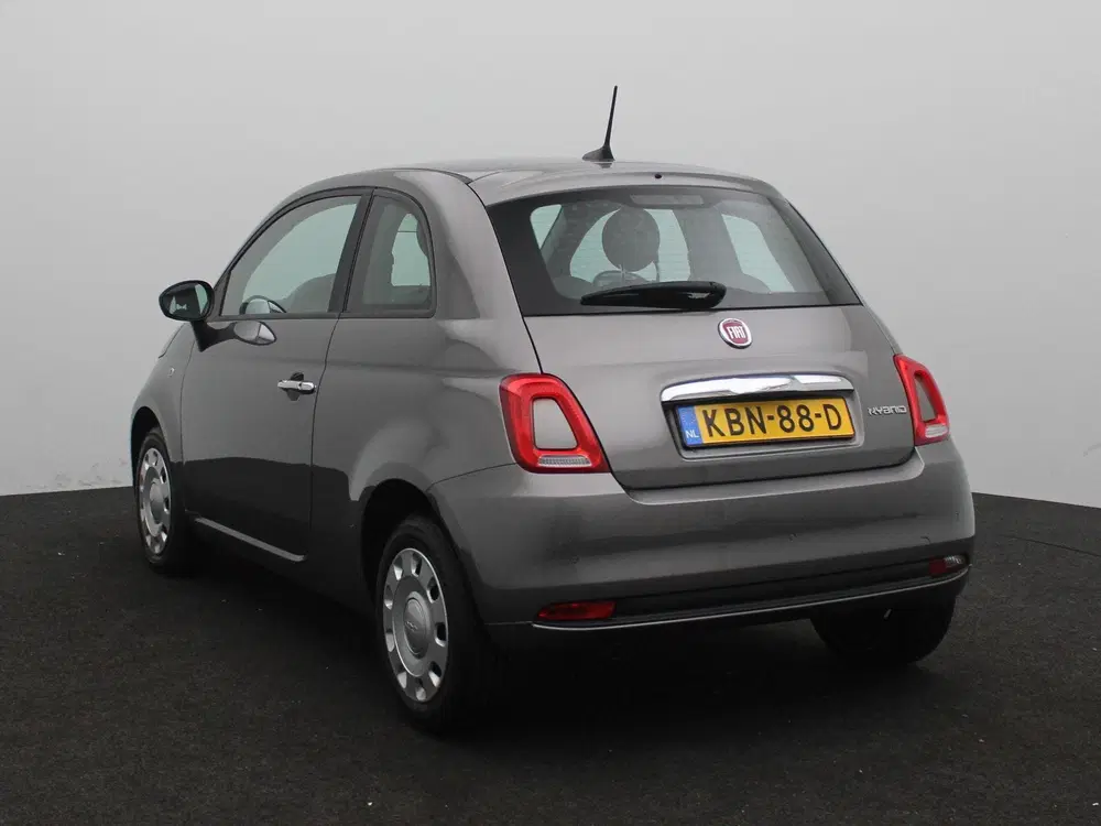 Fiat 500 1.0 Hybrid uit 2023, foto 3