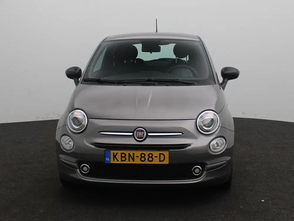 Fiat 500 1.0 Hybrid uit 2023, foto 4