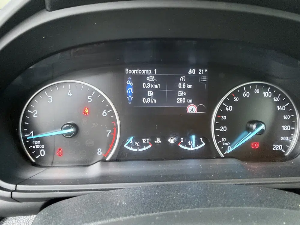 Ford EcoSport EcoBoost 125pk Titanium uit 2021, foto 13