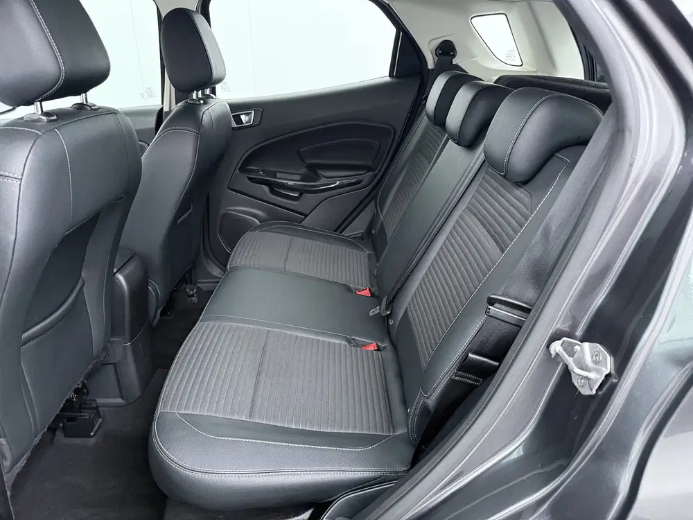 Ford EcoSport EcoBoost 125pk Titanium uit 2021, foto 9