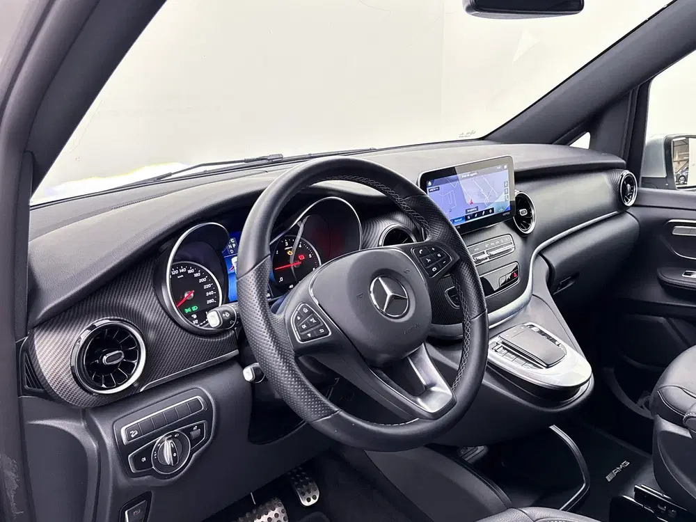 Mercedes-Benz V-Klasse 250d 4-MATIC DC Extra Lang AMG Line L uit 2022, foto 5