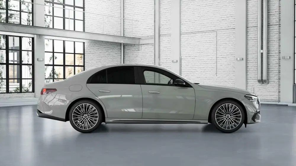 Mercedes-Benz E-Klasse 300e Sport Edition uit 2026, foto 7