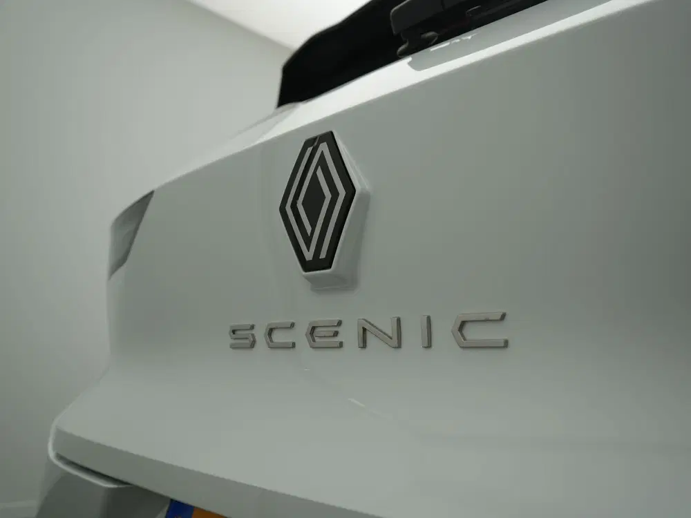 Renault Scenic Scénic E-Tech EV87 Long Range Iconic uit 2024, foto 12