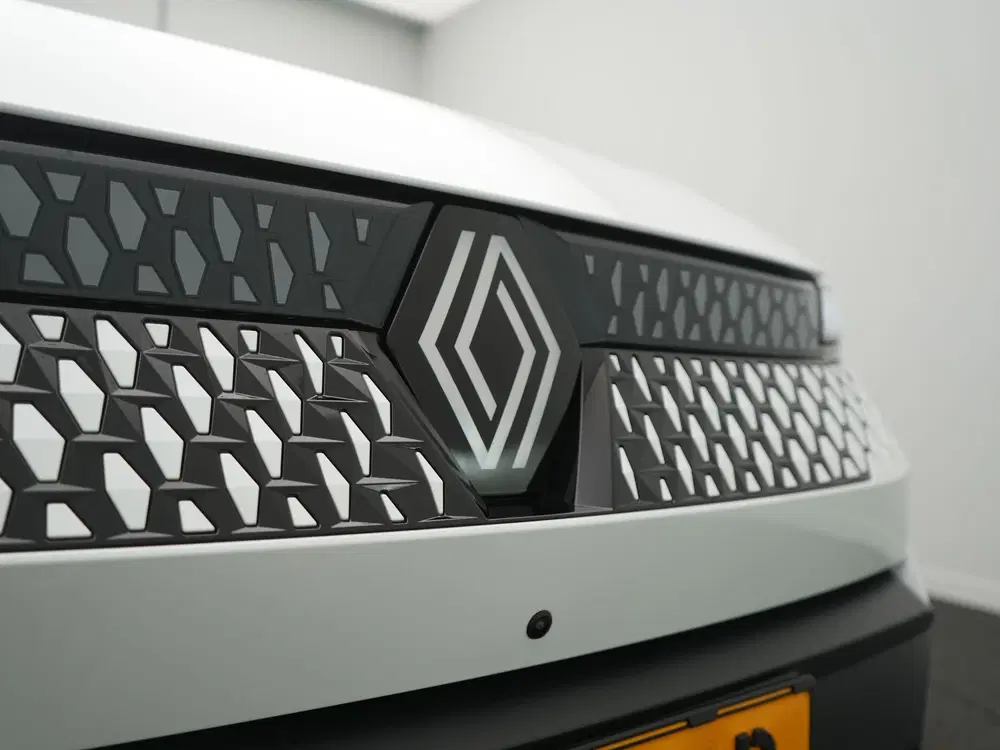 Renault Scenic Scénic E-Tech EV87 Long Range Iconic uit 2024, foto 14