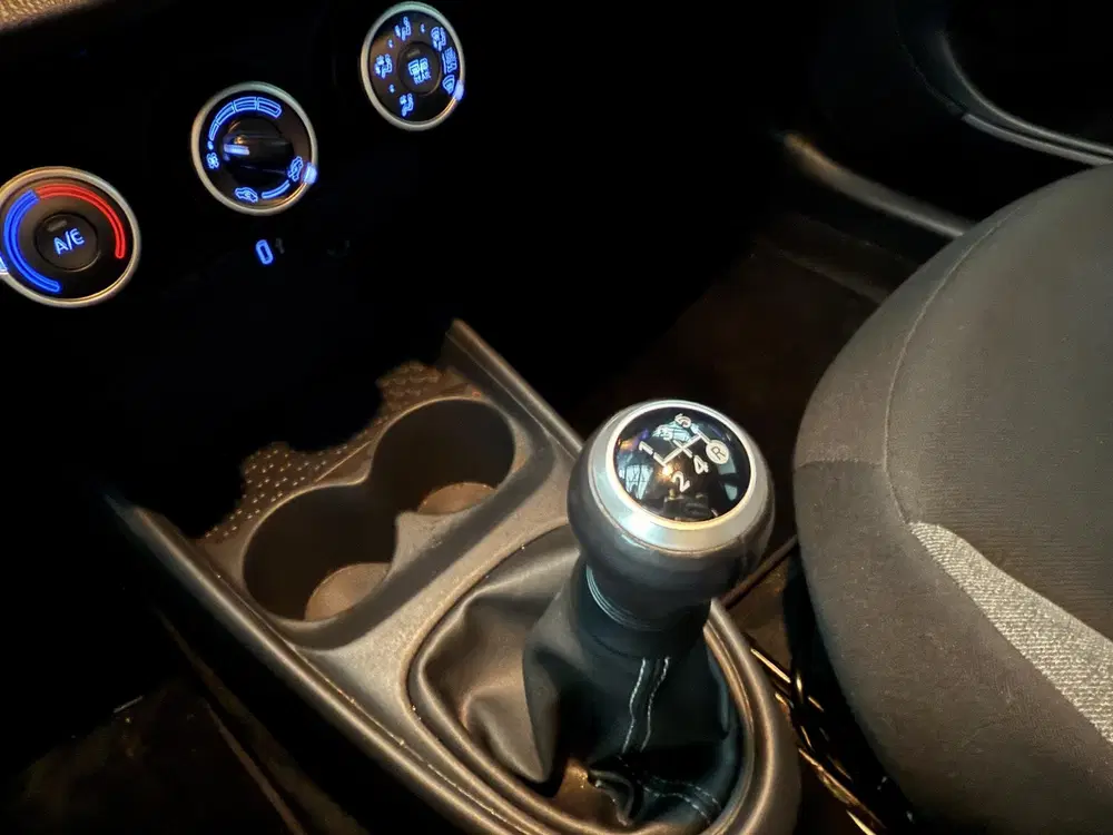 Toyota Aygo X 1.0 VVT-i MT Play uit 2024, foto 14