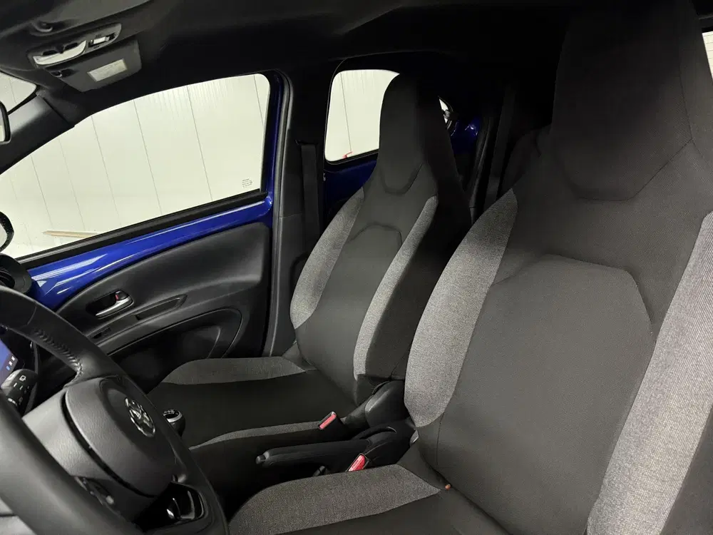 Toyota Aygo X 1.0 VVT-i MT Play uit 2024, foto 2