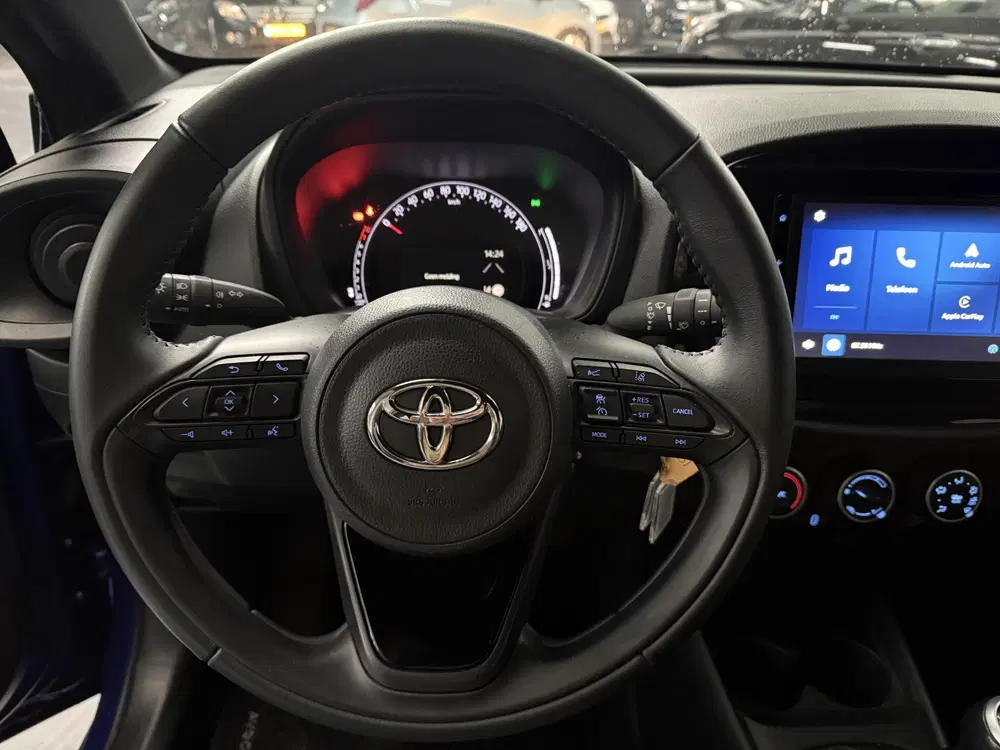 Toyota Aygo X 1.0 VVT-i MT Play uit 2024, foto 3