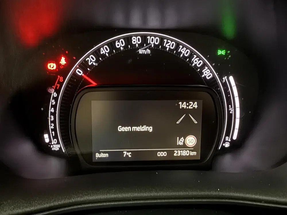 Toyota Aygo X 1.0 VVT-i MT Play uit 2024, foto 4