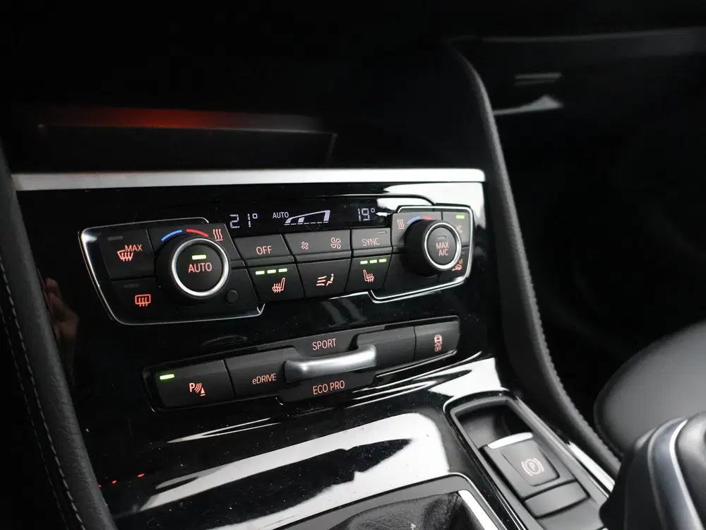 BMW 2-serie Active Tourer 225xe 224 PK XDRIVE PLUG-IN uit 2019, foto 12