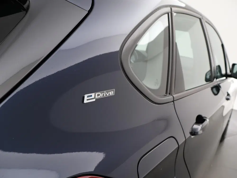 BMW 2-serie Active Tourer 225xe 224 PK XDRIVE PLUG-IN uit 2019, foto 15