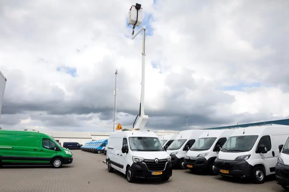 Renault Master T35 2.3 dCi 145pk L2H2 121FT Hoogwerker We uit 2021, foto 3