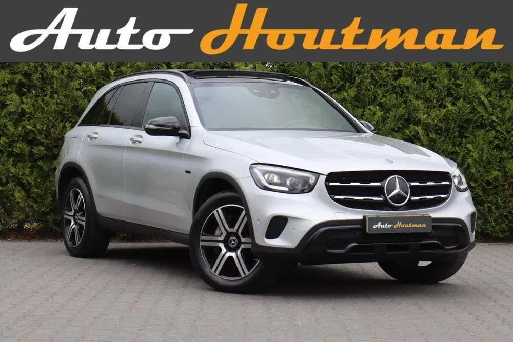 Mercedes-Benz GLC 🔥 Mercedes-Benz GLC 300 e 4MATIC Premium P uit 2020