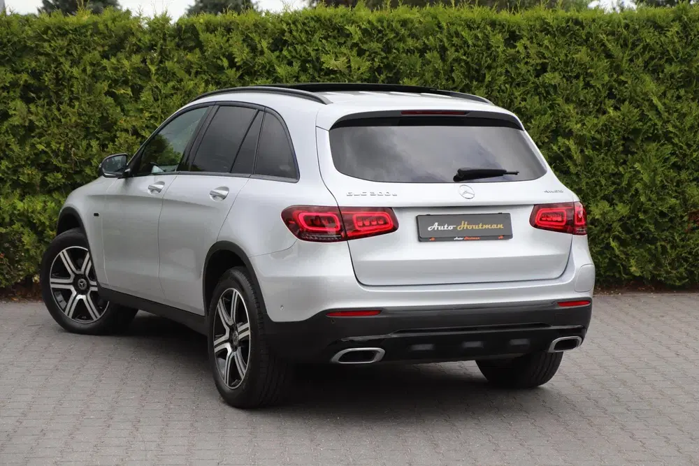Mercedes-Benz GLC 🔥 Mercedes-Benz GLC 300 e 4MATIC Premium P uit 2020, foto 2